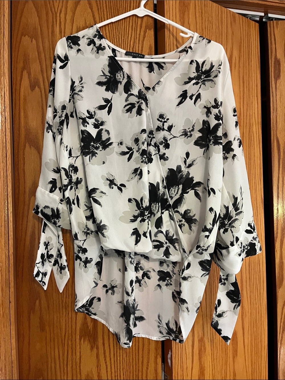West Kei Black & White Floral Wrap-Style Blouse